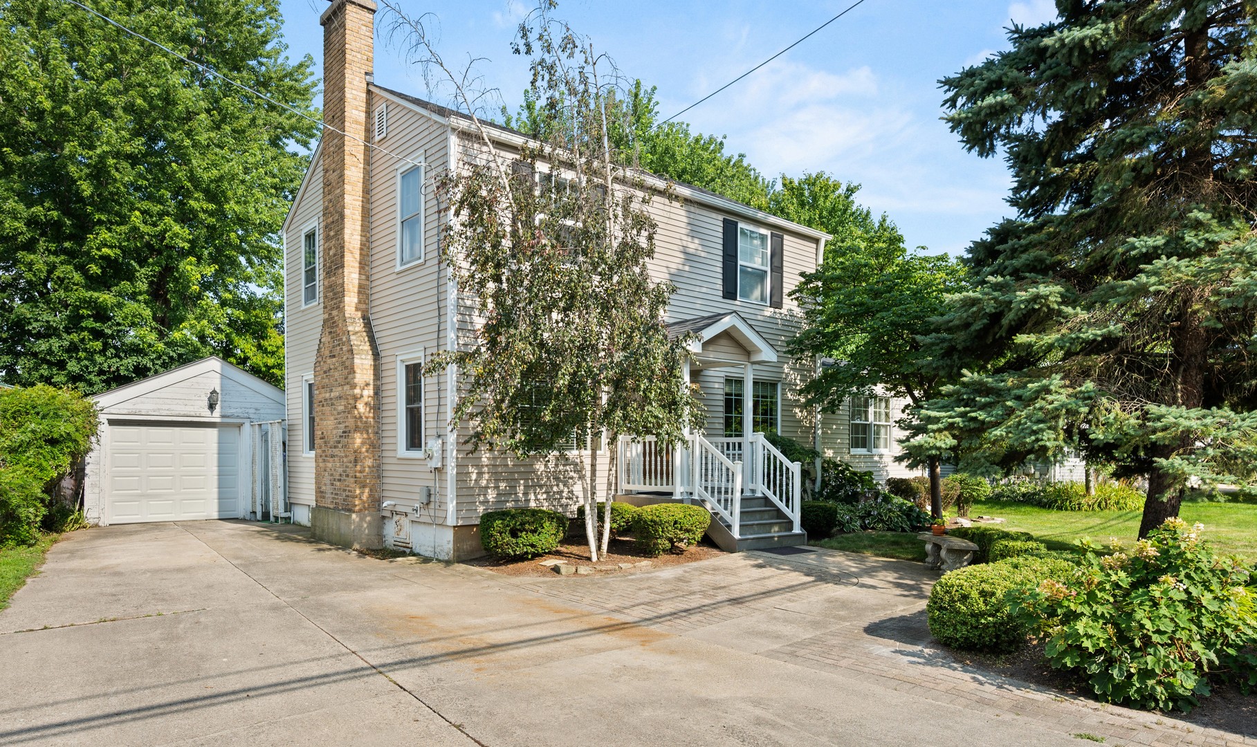 1222 Somonauk Street