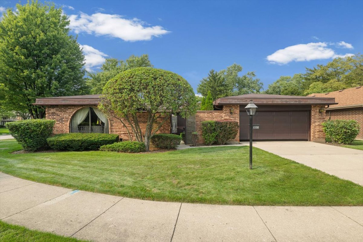 2350 Greenwood Road