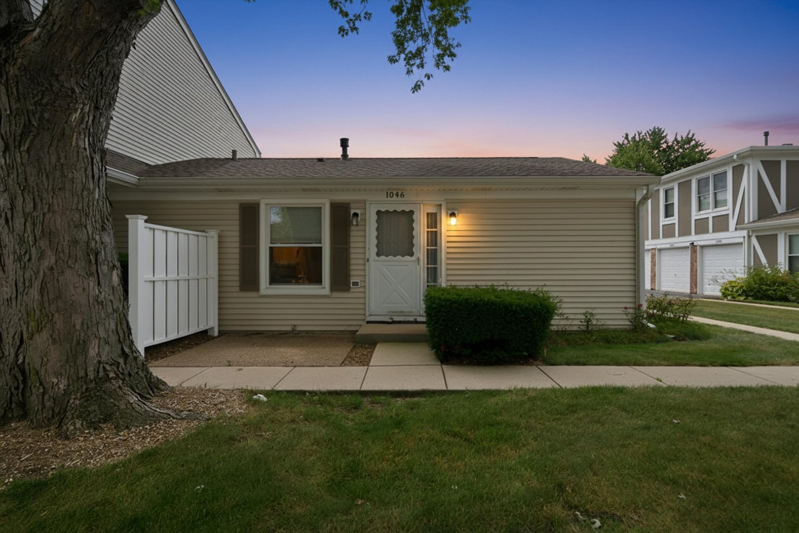 1046 Hampton Harbor