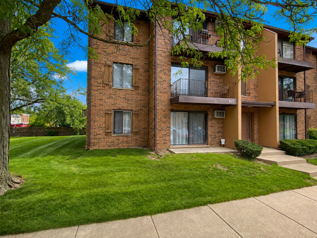 621 Briar Hill Lane