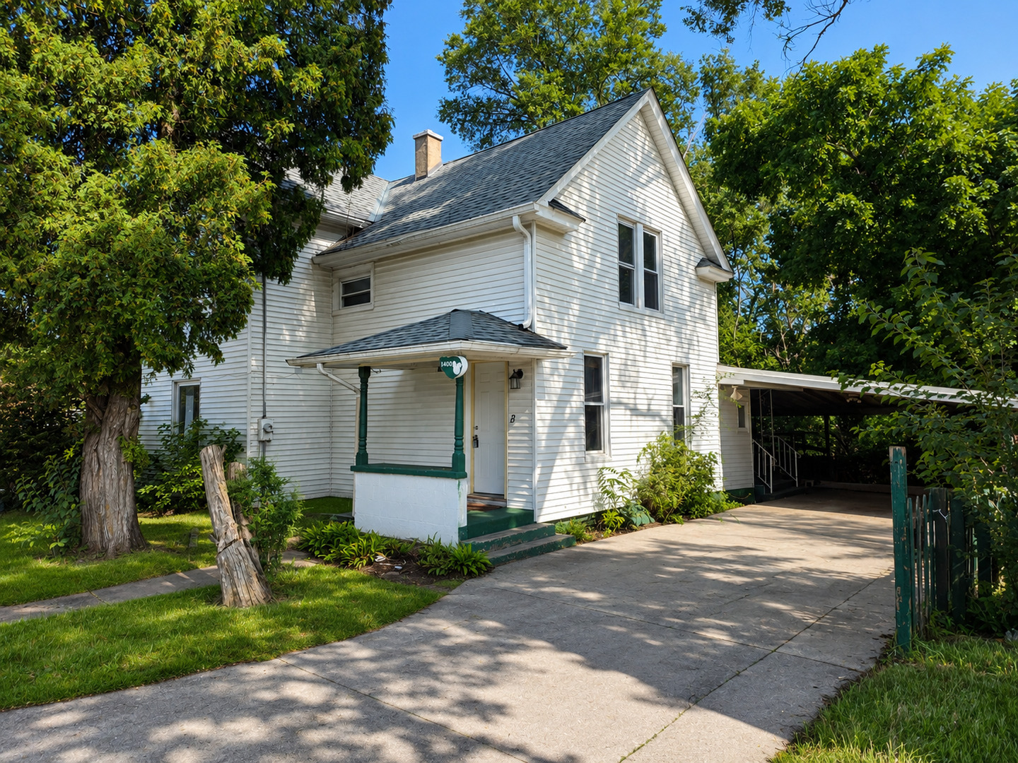 1400 Maple Road
