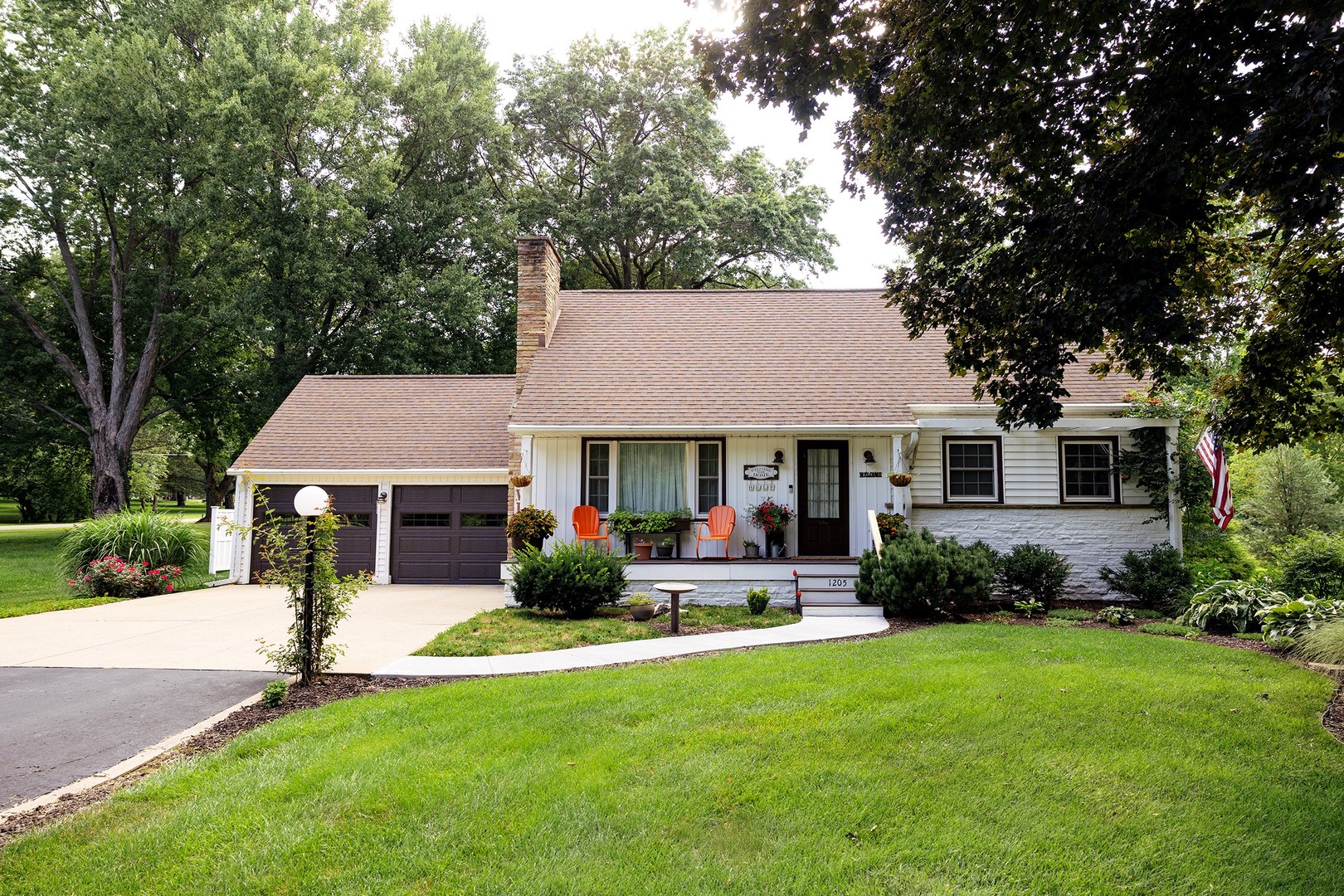 1205 Sinnissippi Park Road