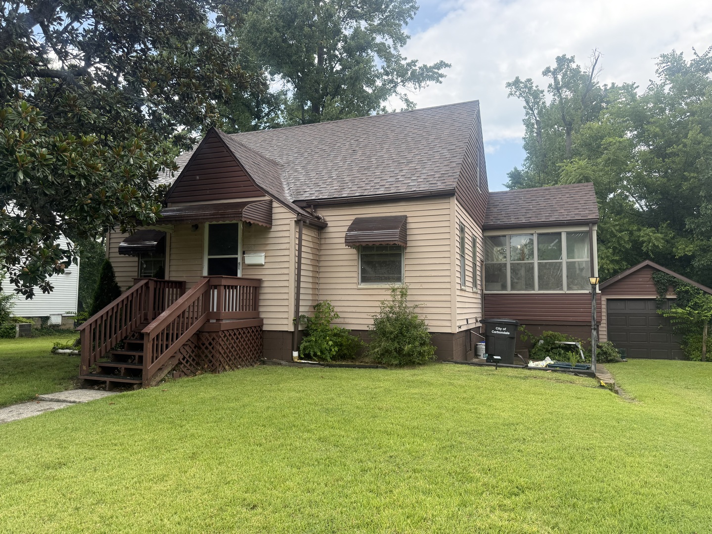 1108 Walkup Avenue