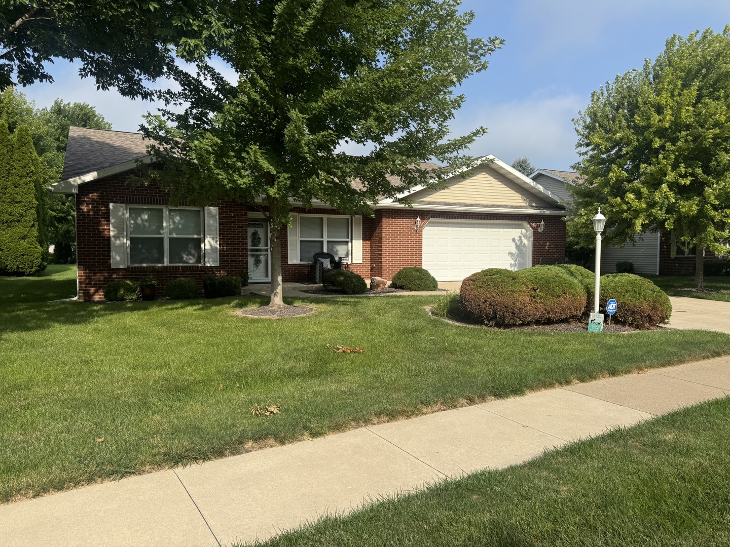 2806 Becker Drive