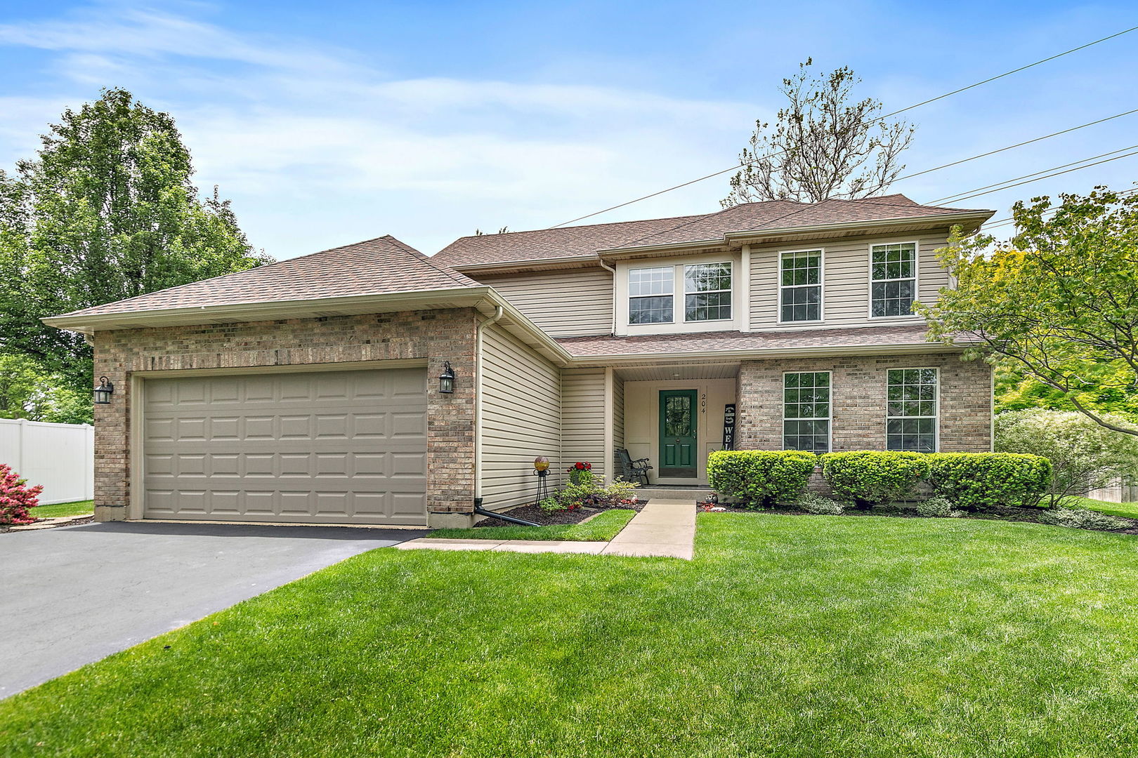 204 Dickens Trail