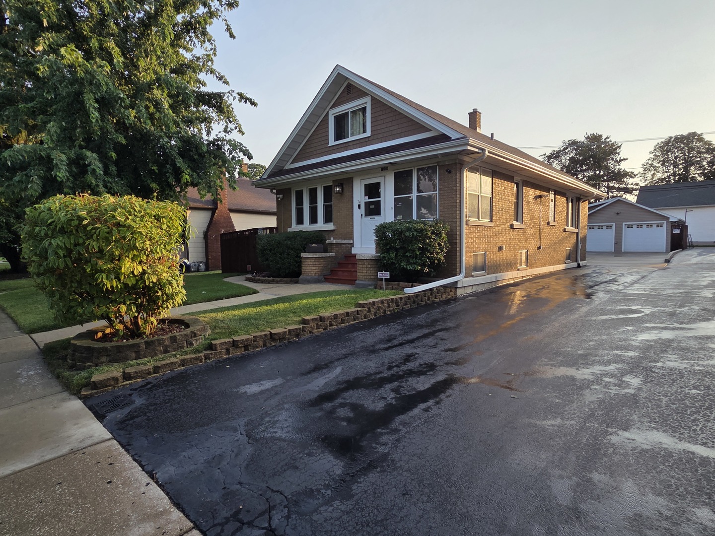 1205 Highland Avenue