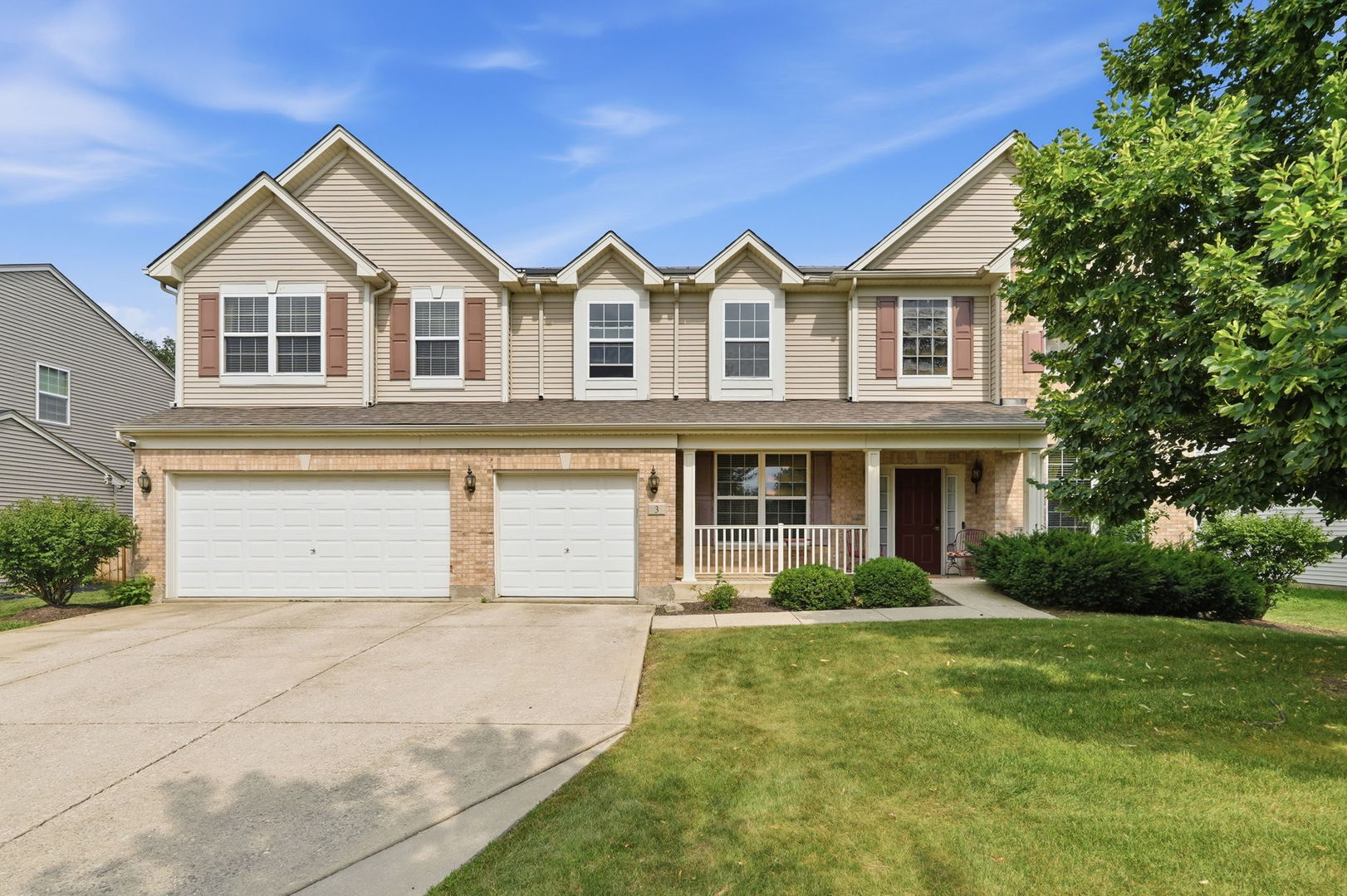 3 CLARIDGE Court