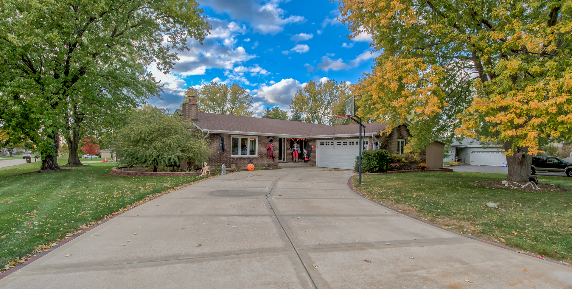 1605 Regan Road