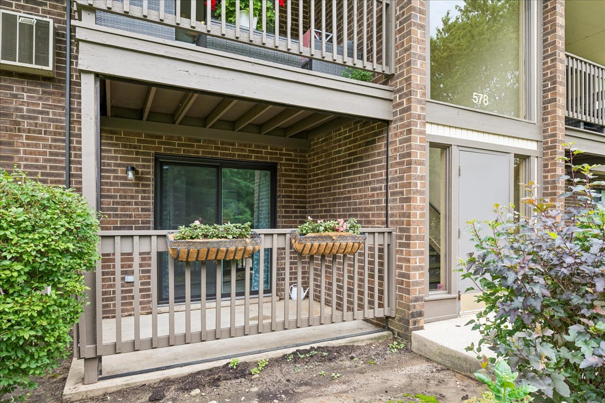 578 Somerset Lane