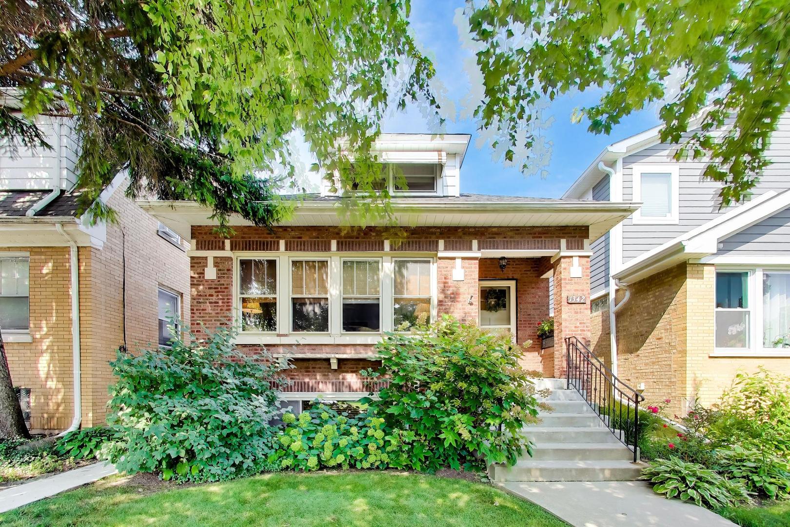 1342 Cuyler Avenue