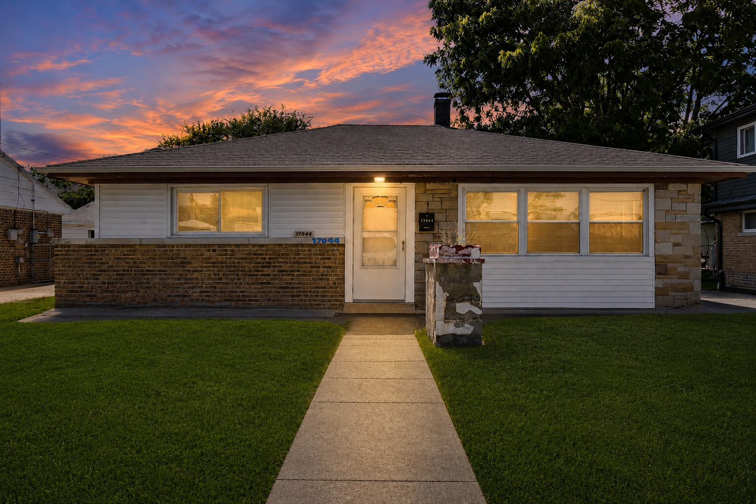 17044 Burnham Avenue