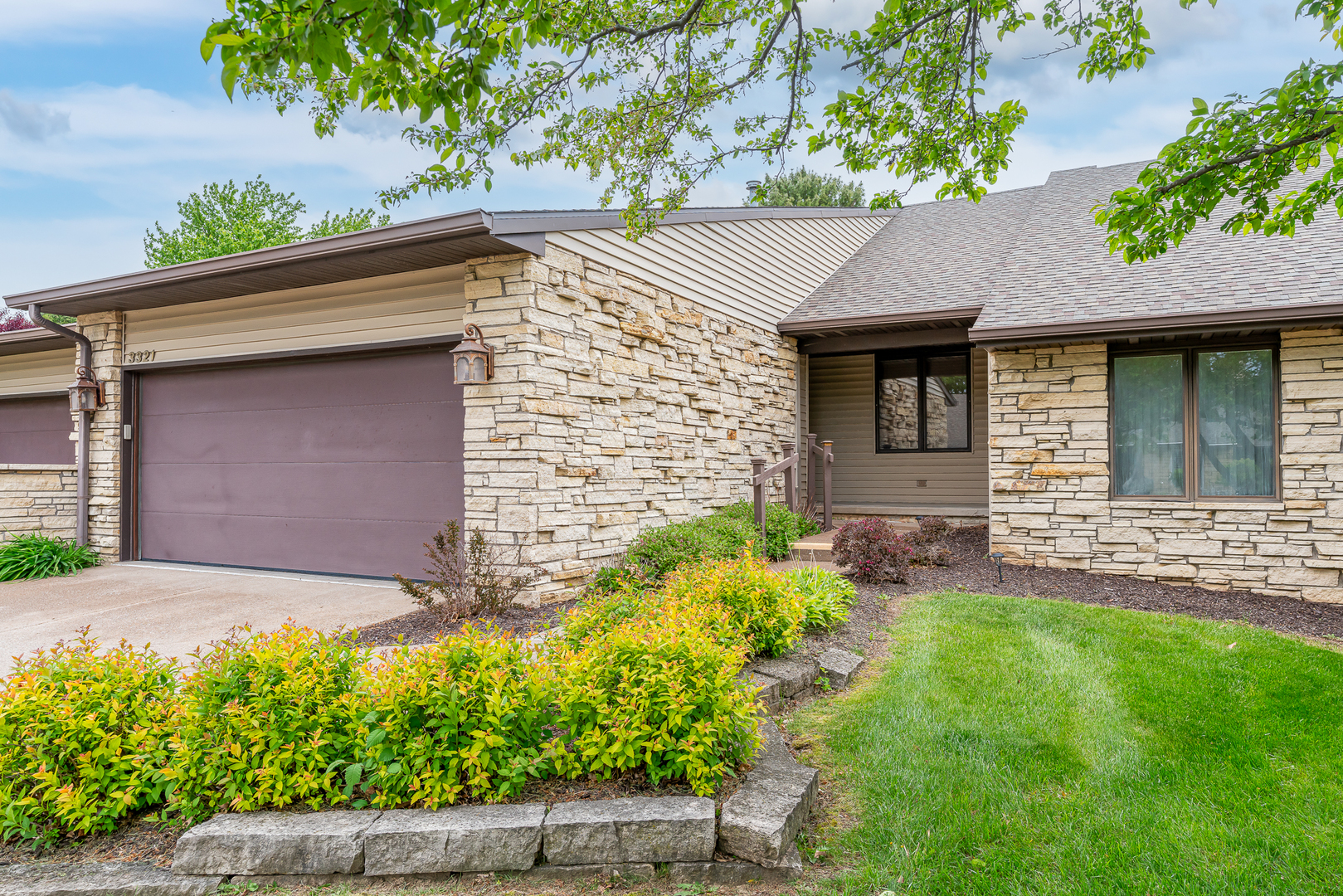 3321 Ridge Place