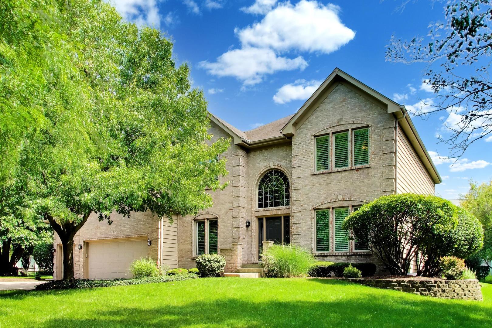 712 De Lasalle Court