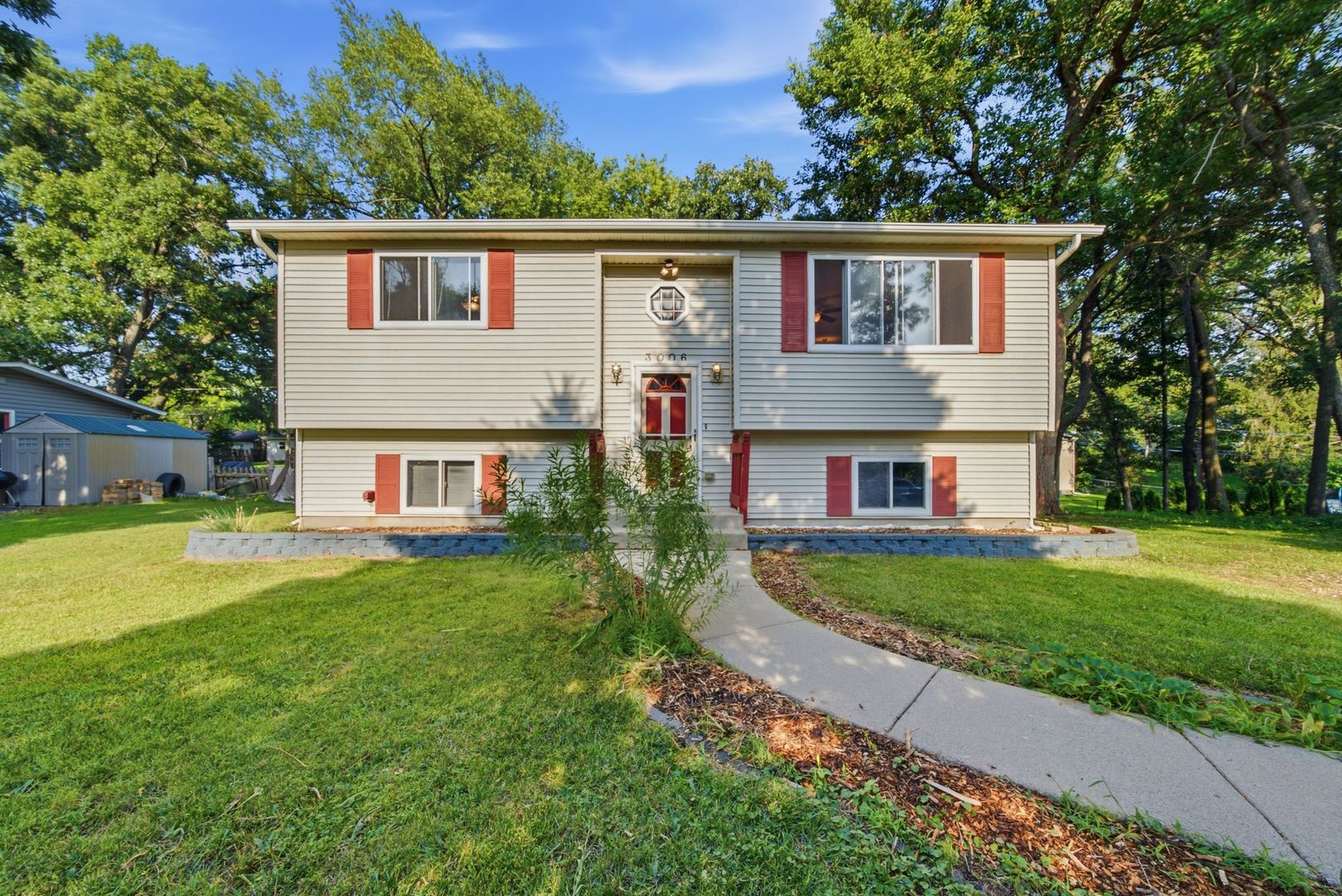 3006 Hickory Drive