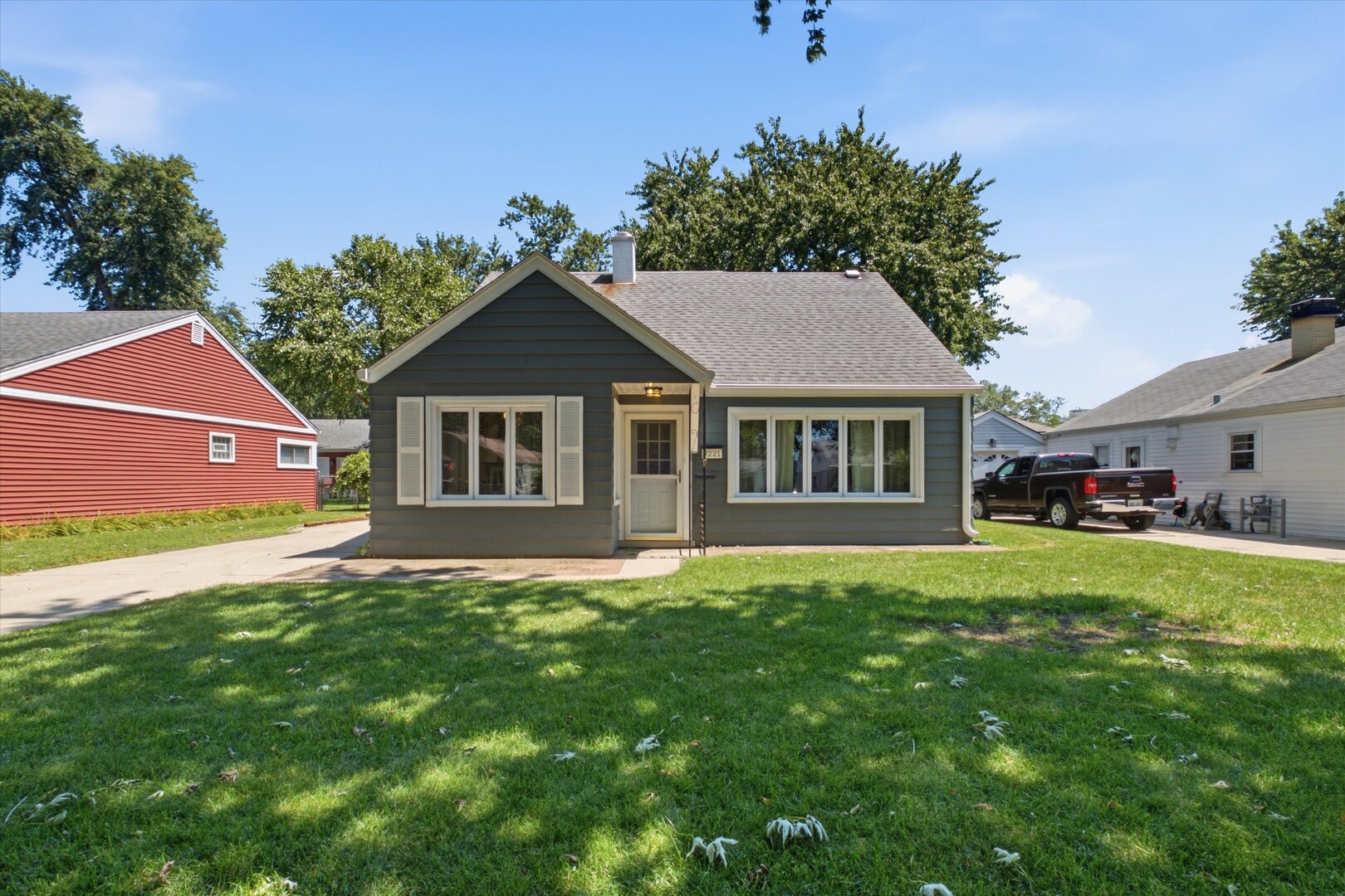 9221 49TH Court