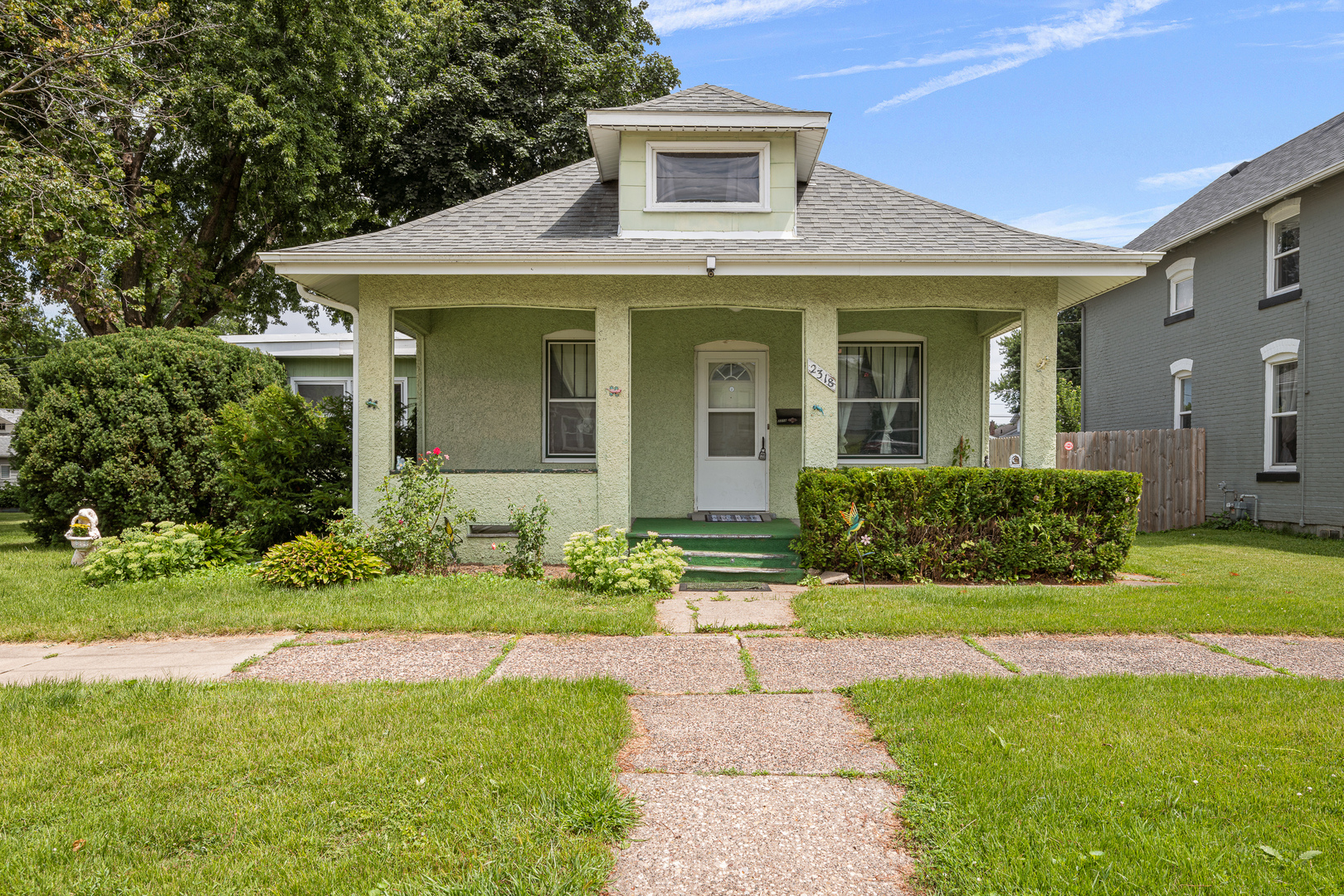 2318 5th Street