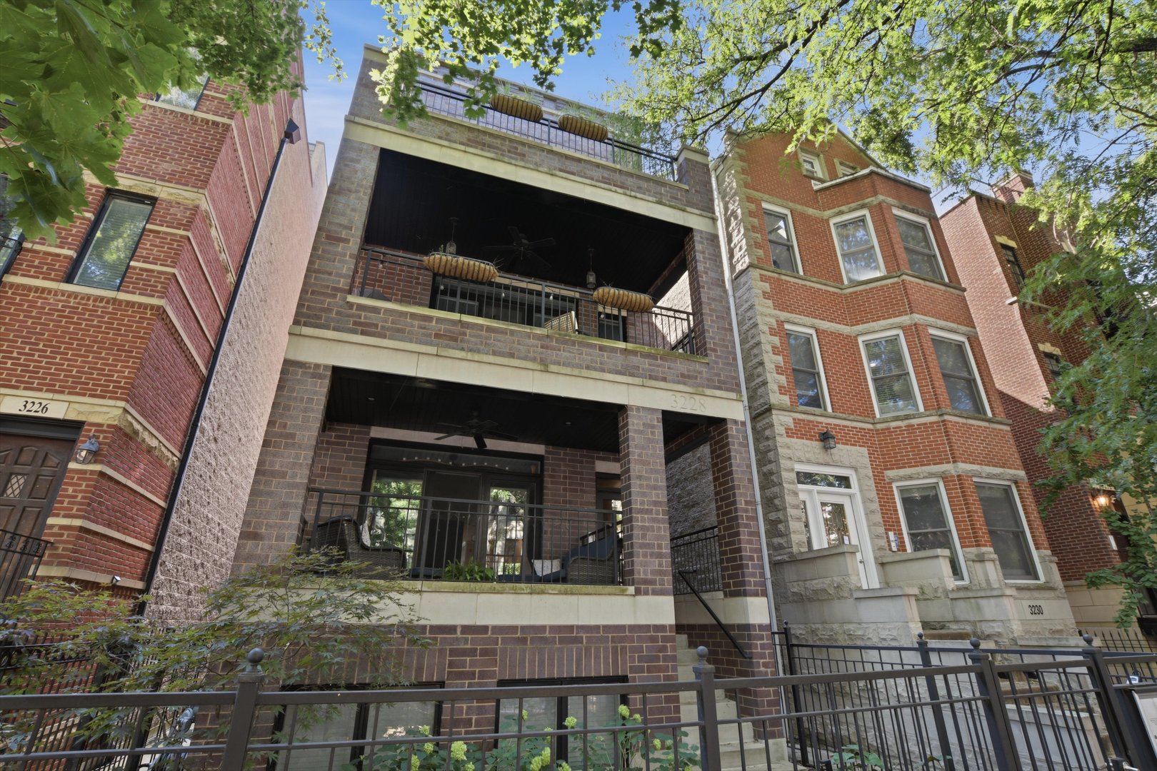 3228 Seminary Avenue