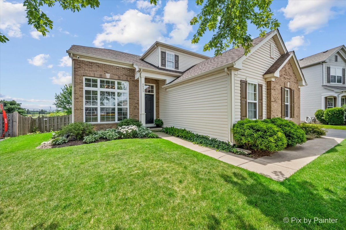 2033 Greenview Drive