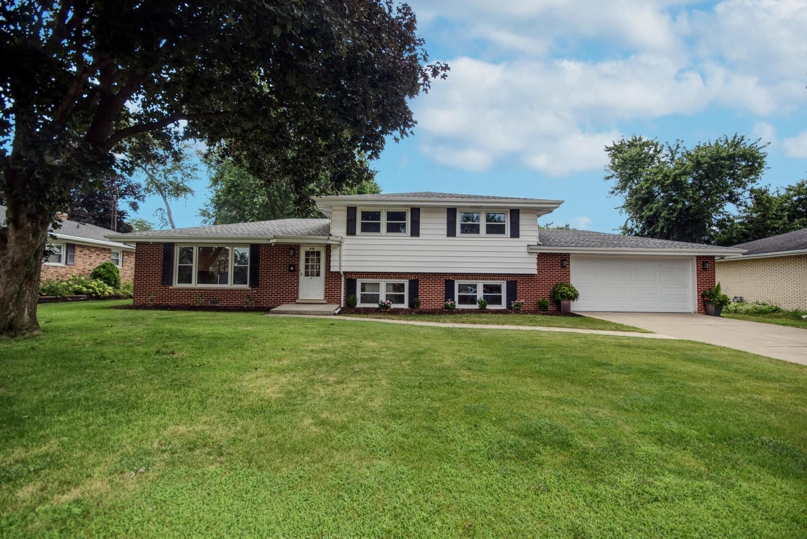 614 Homestead Place