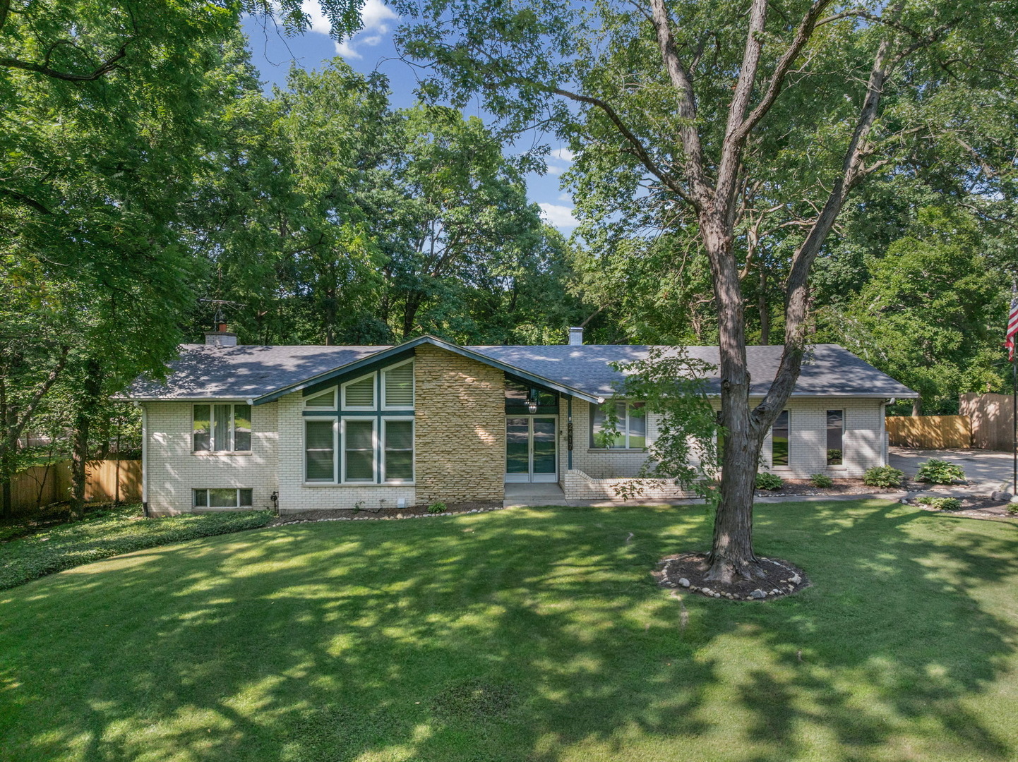 2417 Mayfair Drive