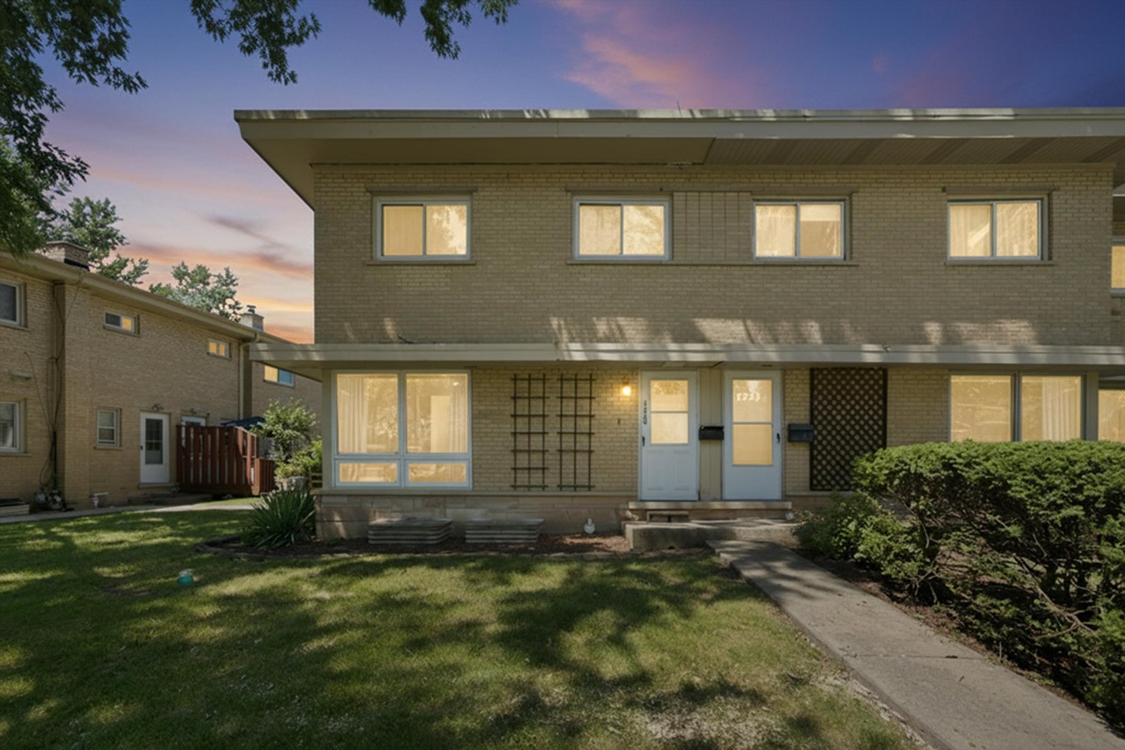 1220 Wheeling Road