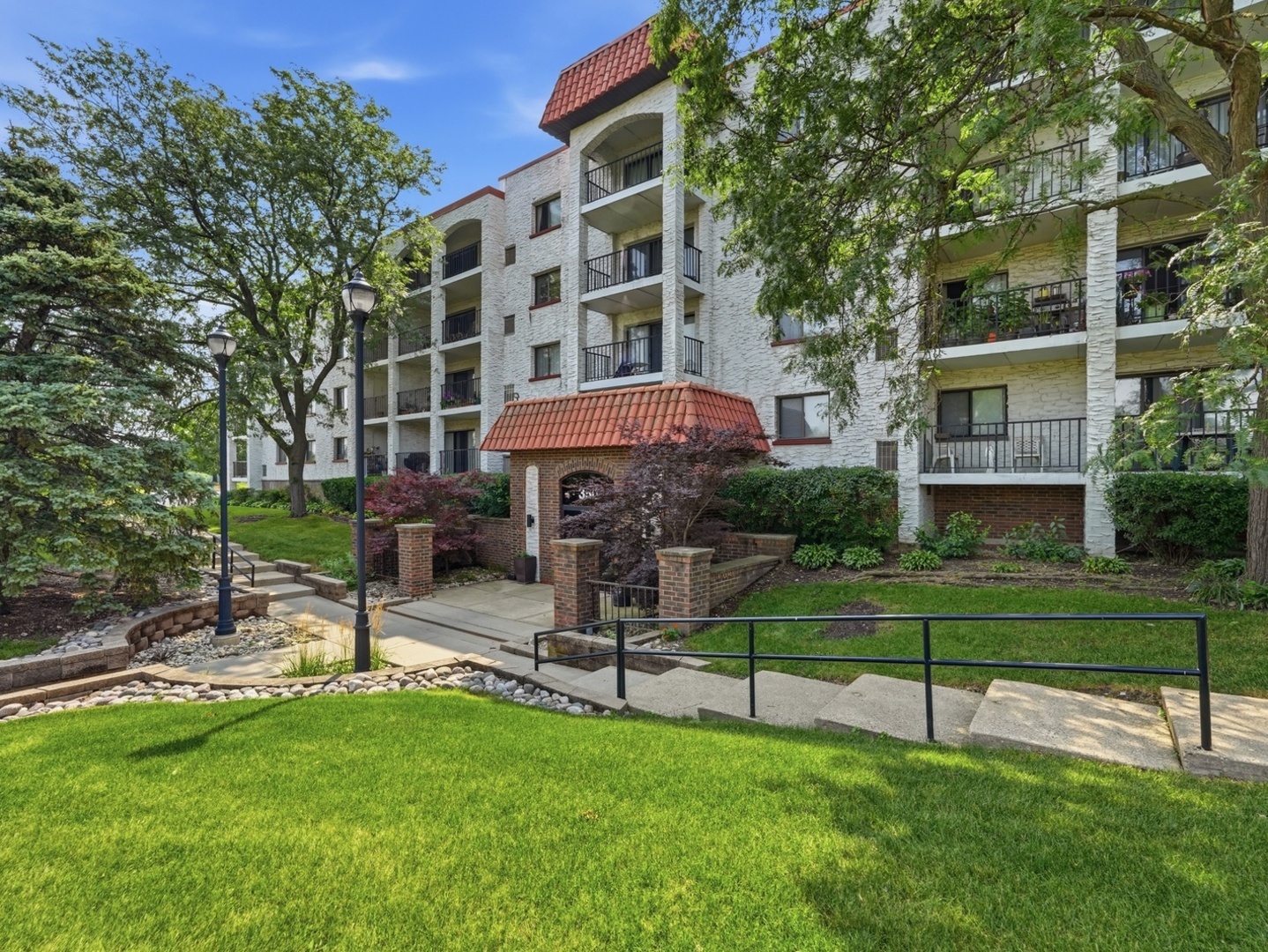350 Plum Creek Drive