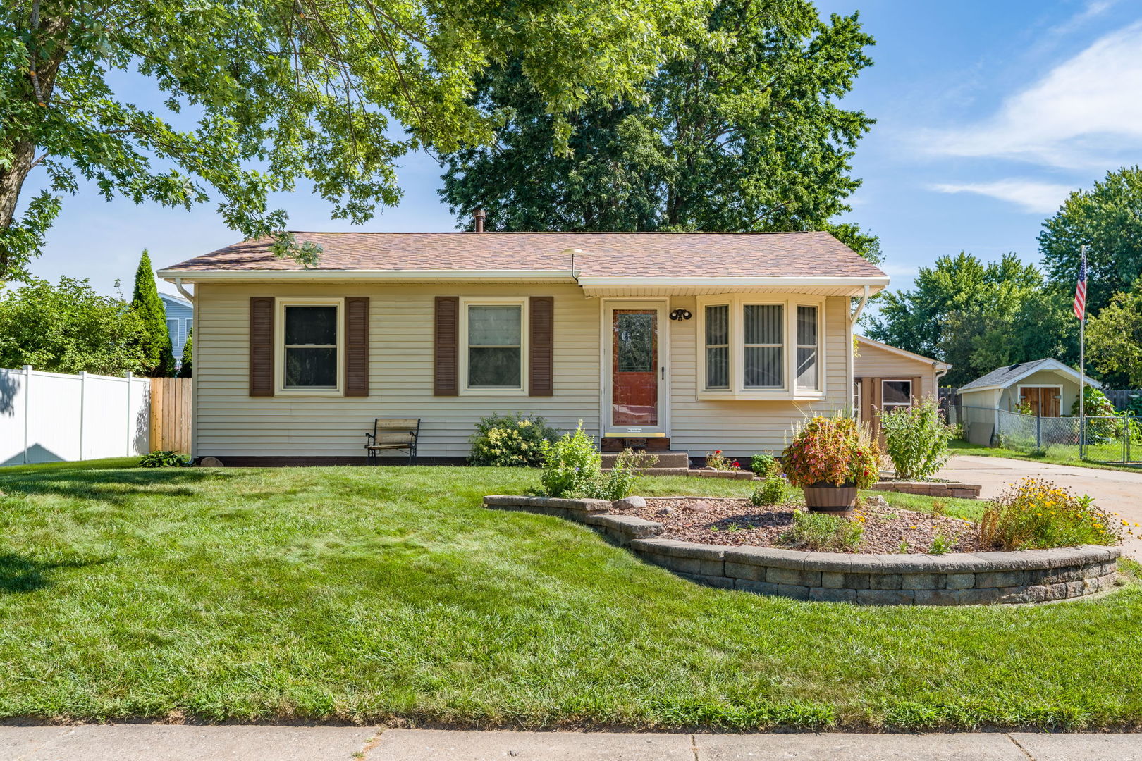 1622 Hitching Post Lane