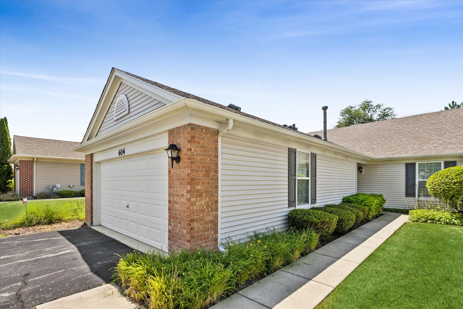 604 Curran Road
