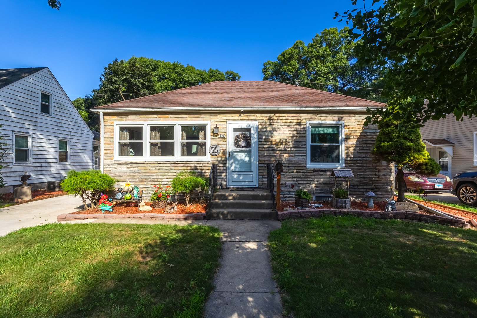 30 Blackhawk Hills Court