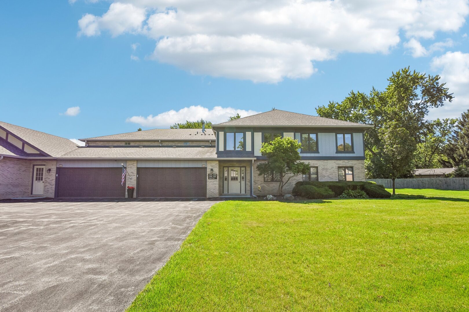 2545 Harbor Drive