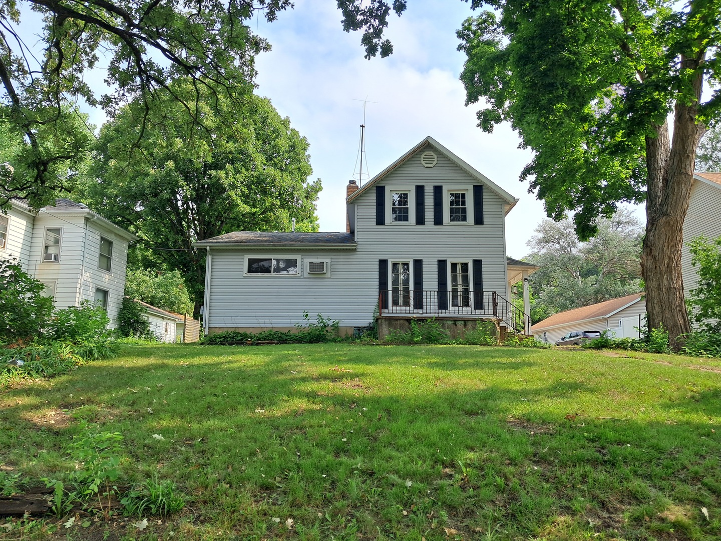 317 Clark Street