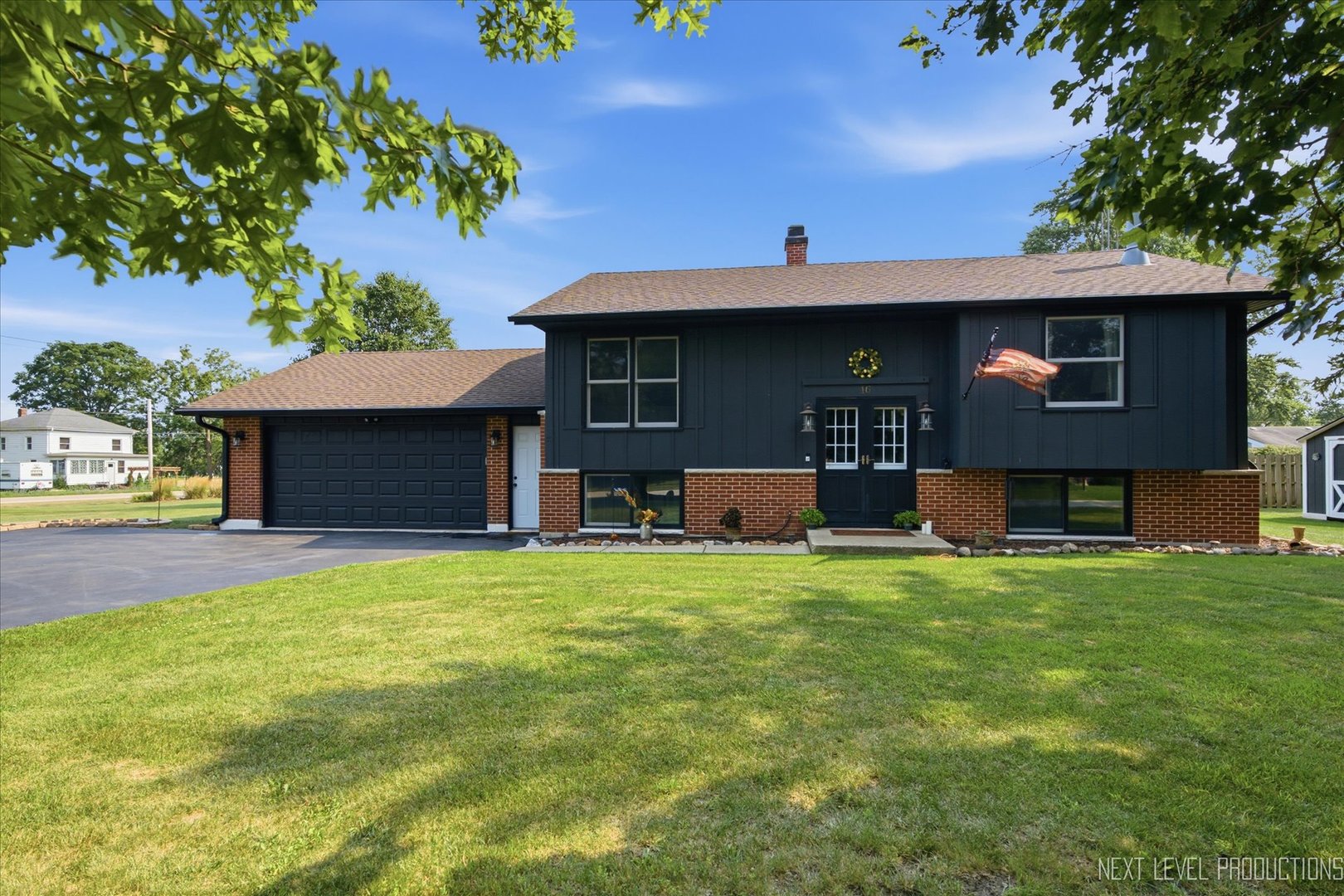 16 Carol Avenue