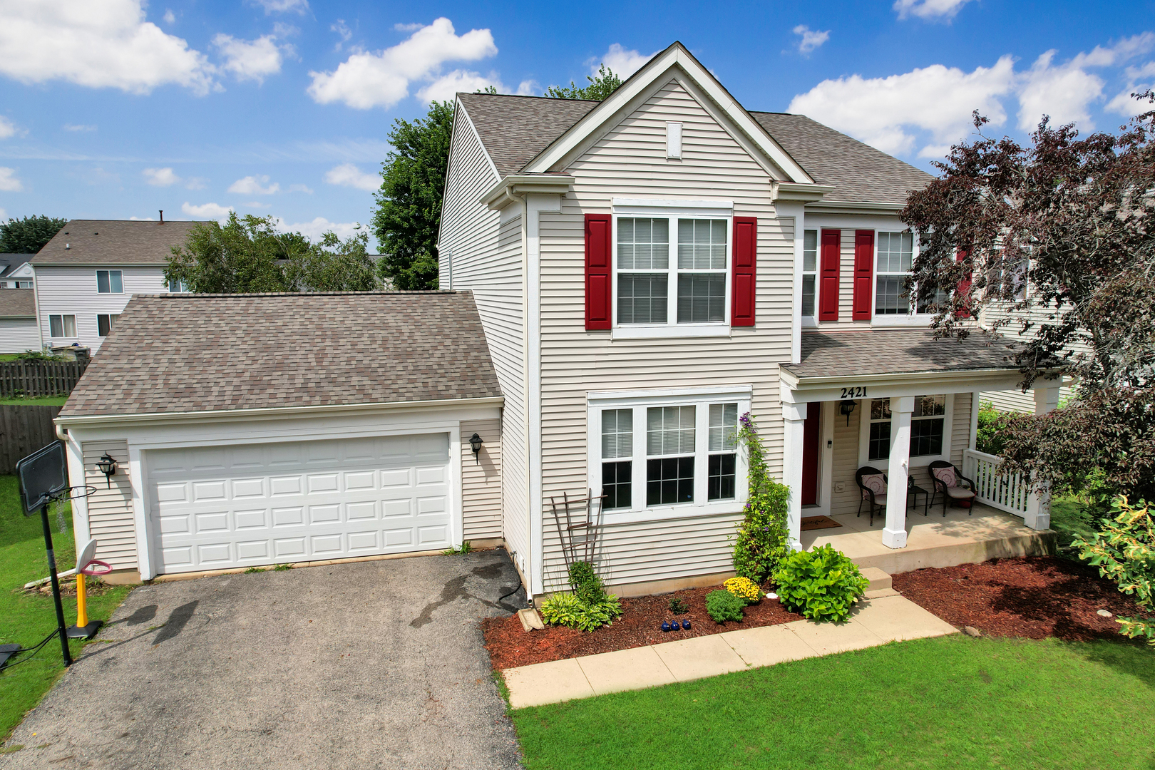 2421 Columbia Lane