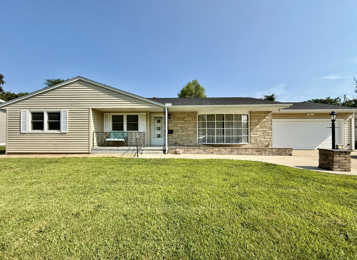 7 Edgewood Drive