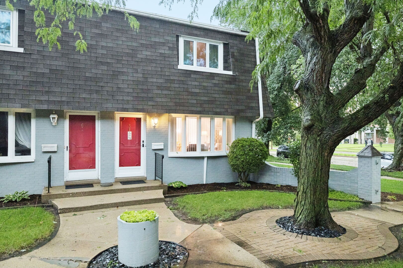 603 Raynor Avenue