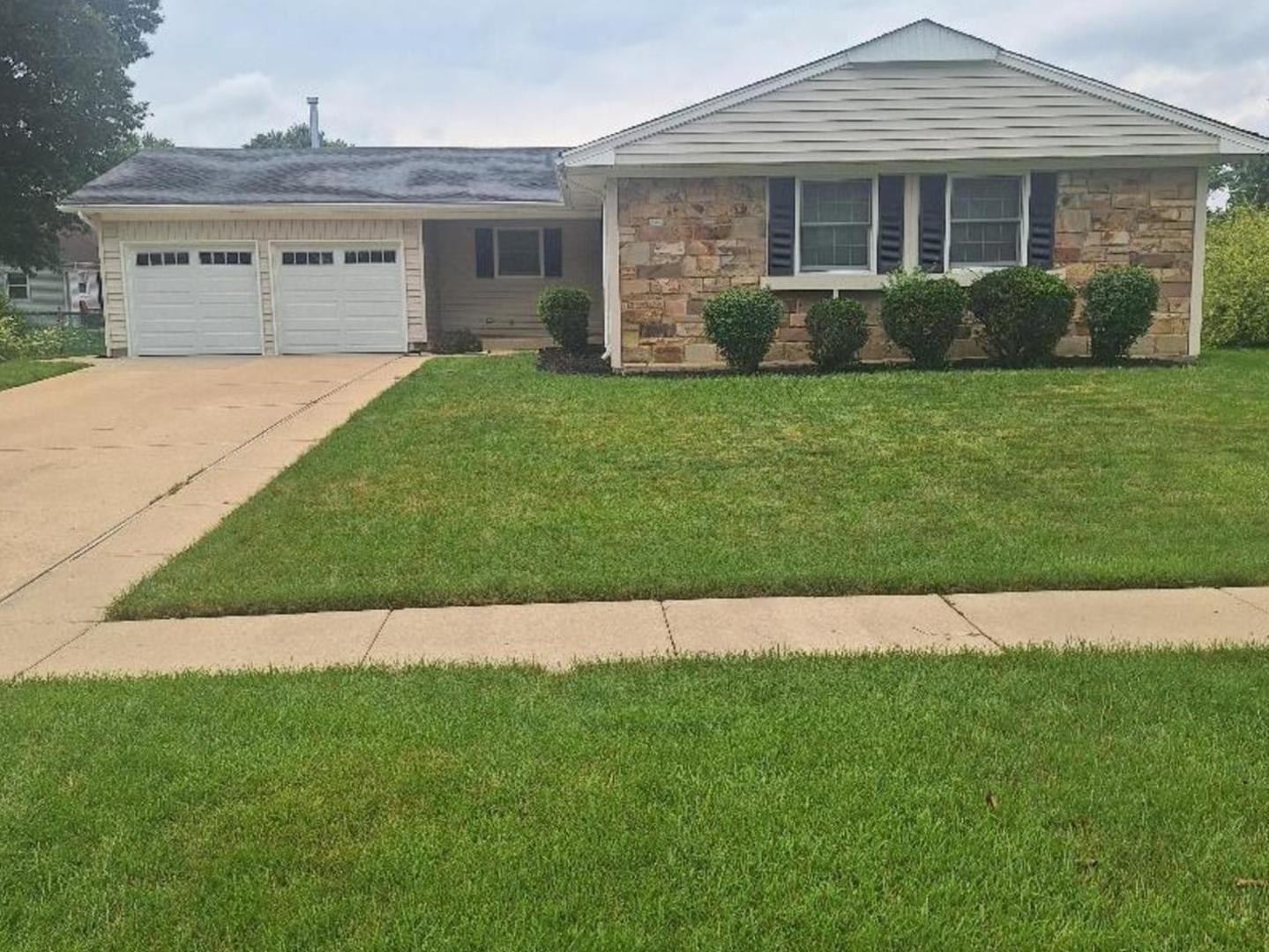 841 SILVER ROCK Lane