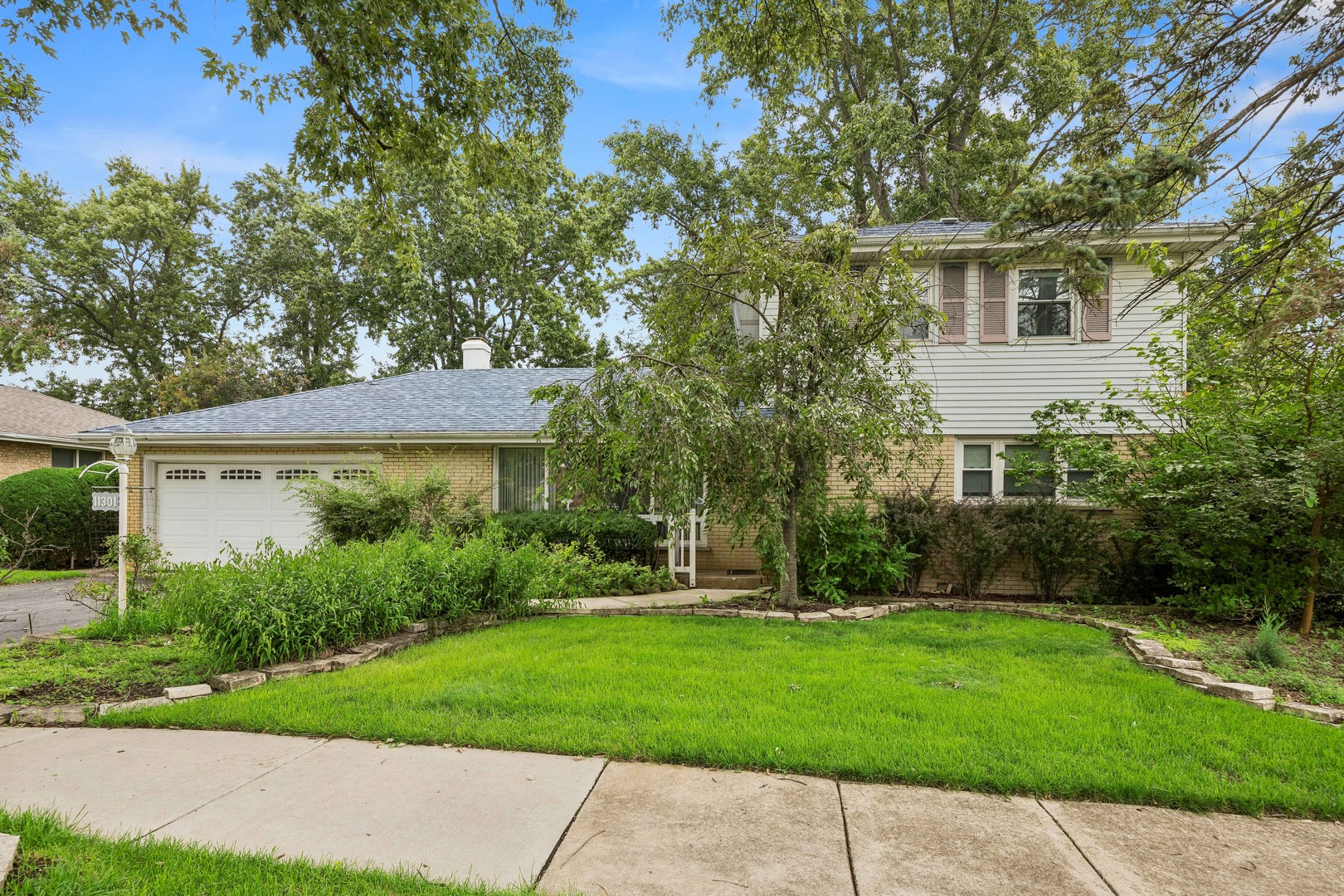 11301 Westwood Drive