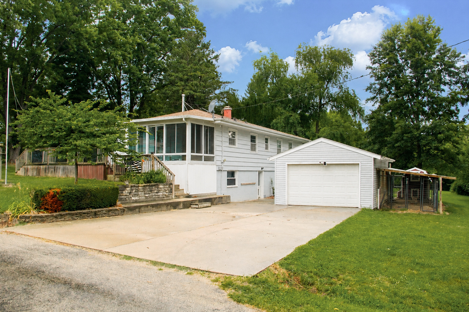 2219 2829th Road