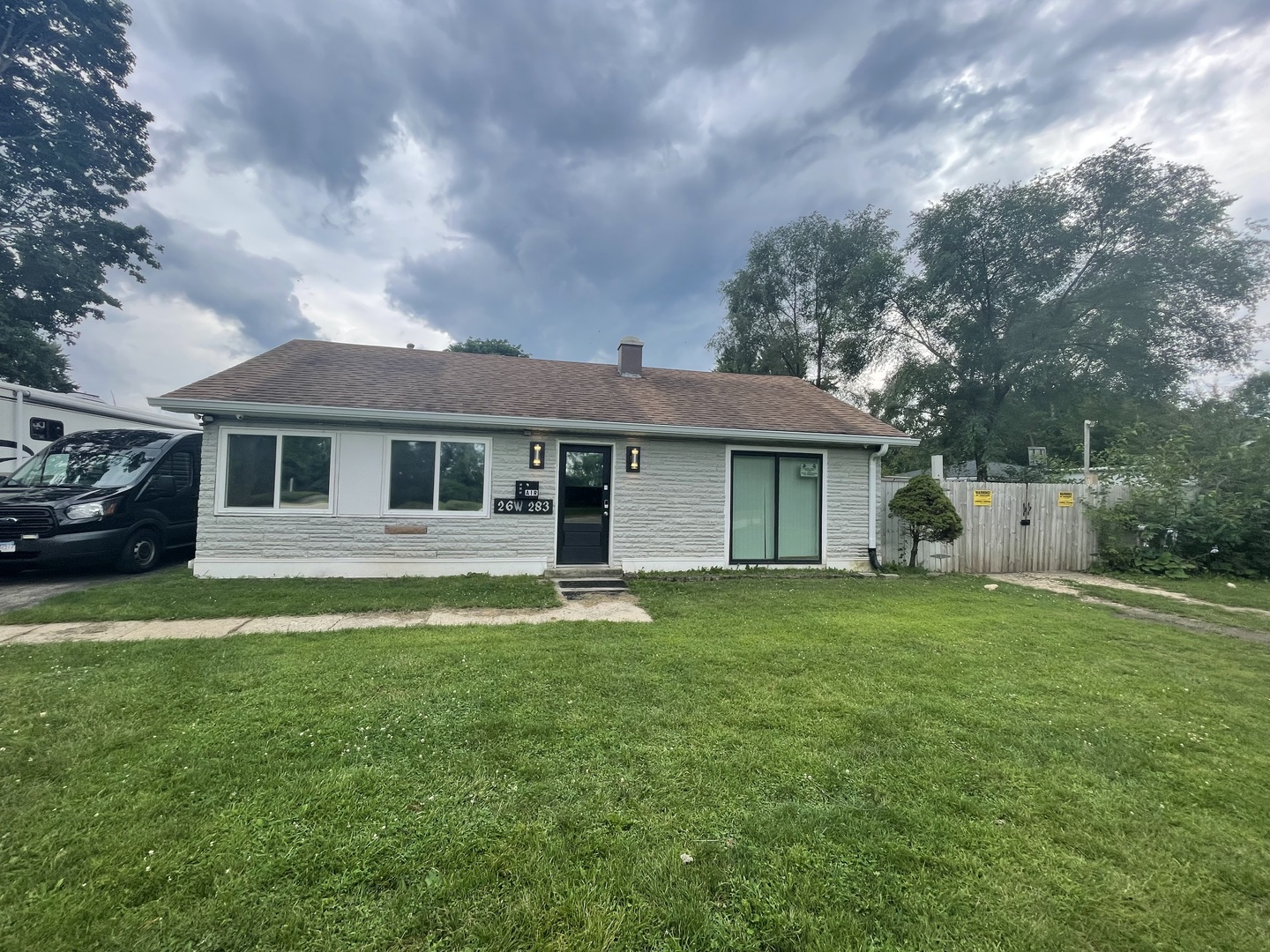 26W283 North Avenue