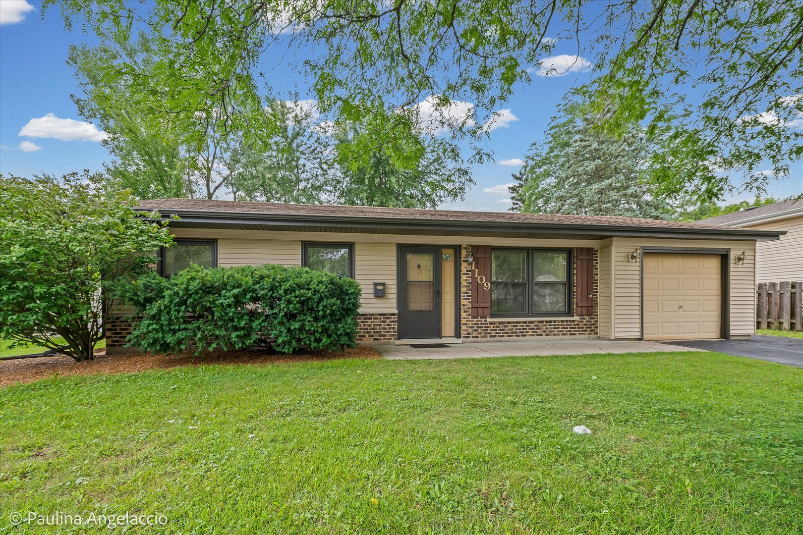 1109 Kingwood Lane