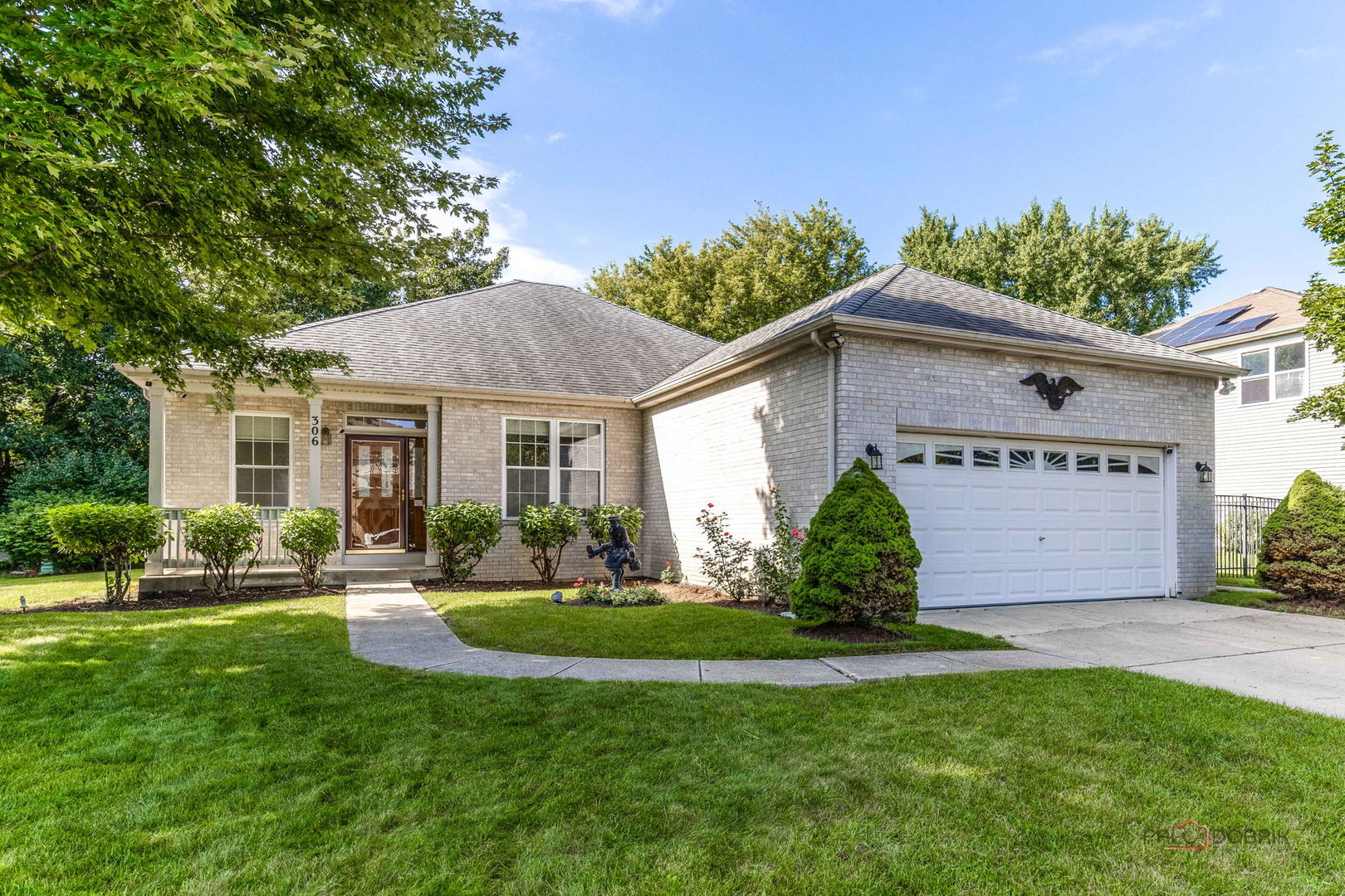 306 Greenview Lane
