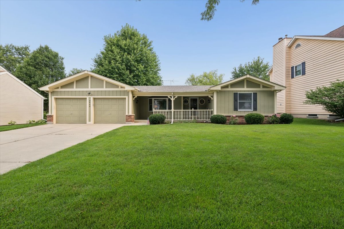 2440 Harbor Court