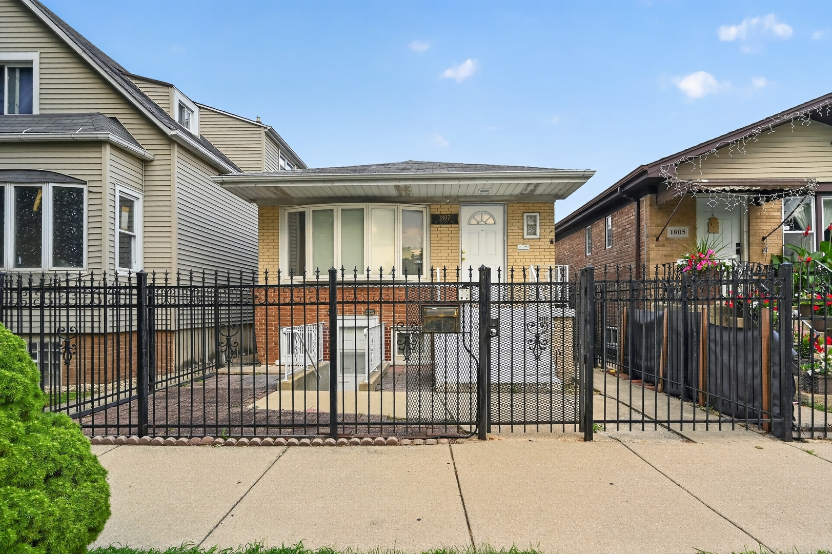 1807 KEELER Avenue
