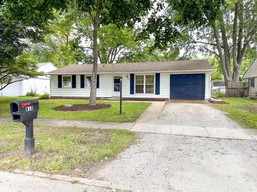 810 Fairoaks Drive