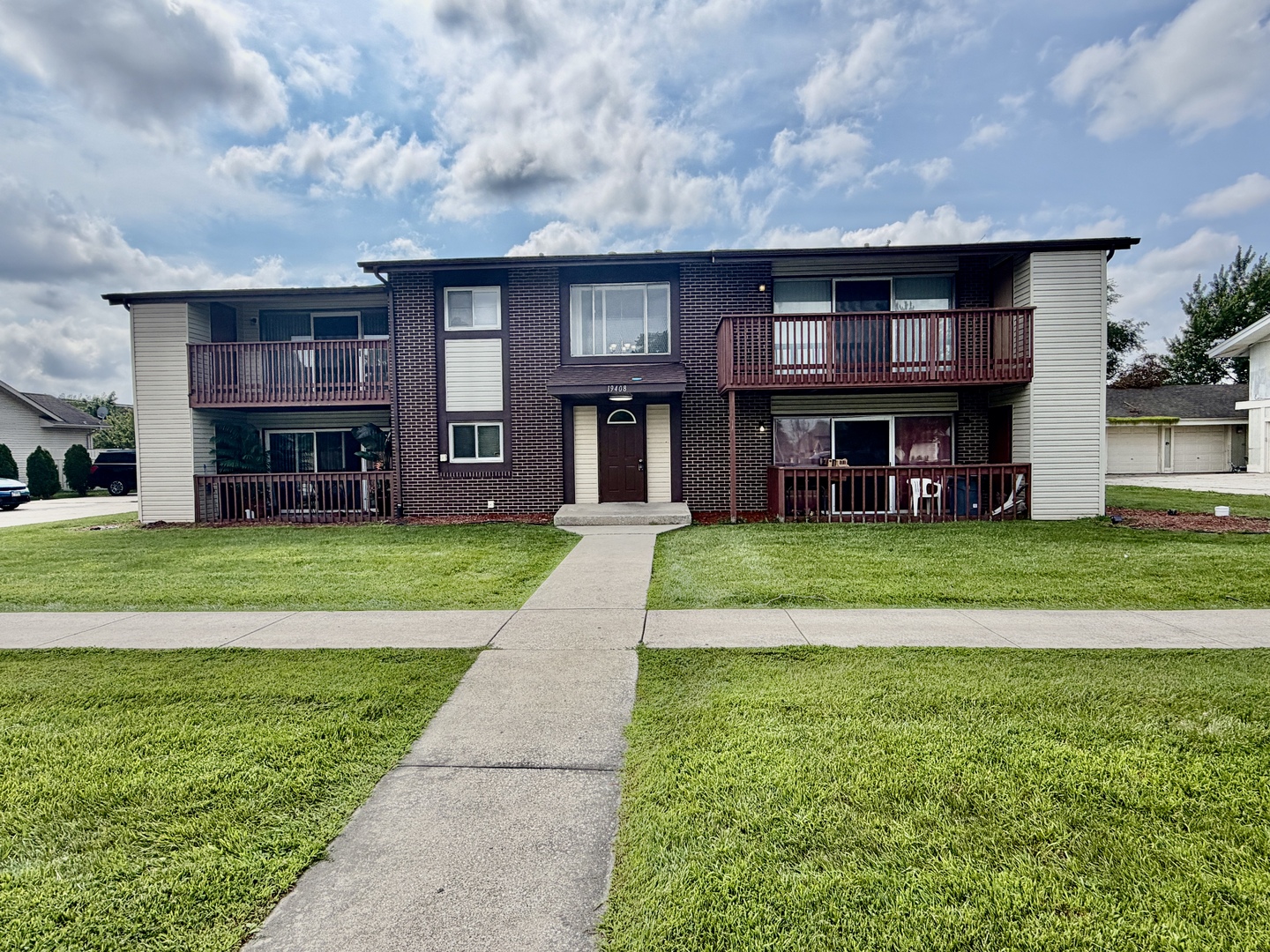 19408 Lake Shore Drive