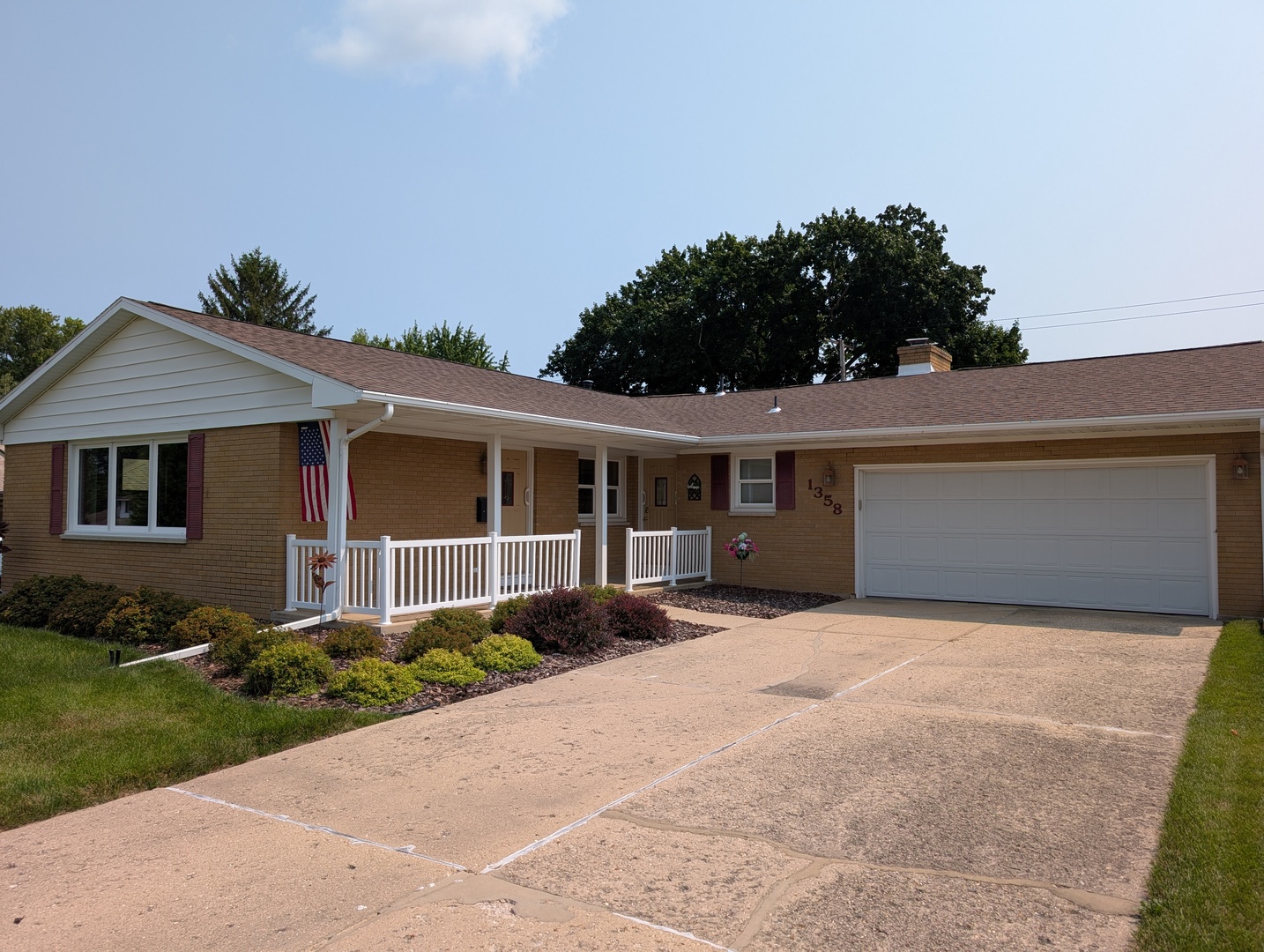 1358 Empire Court