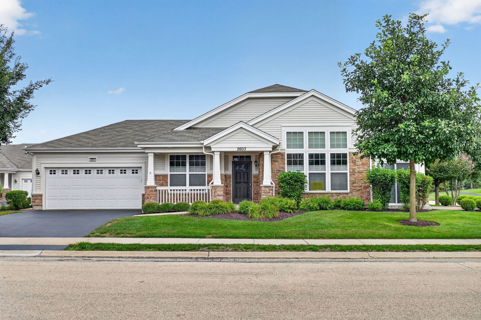 2603 Avondale Circle