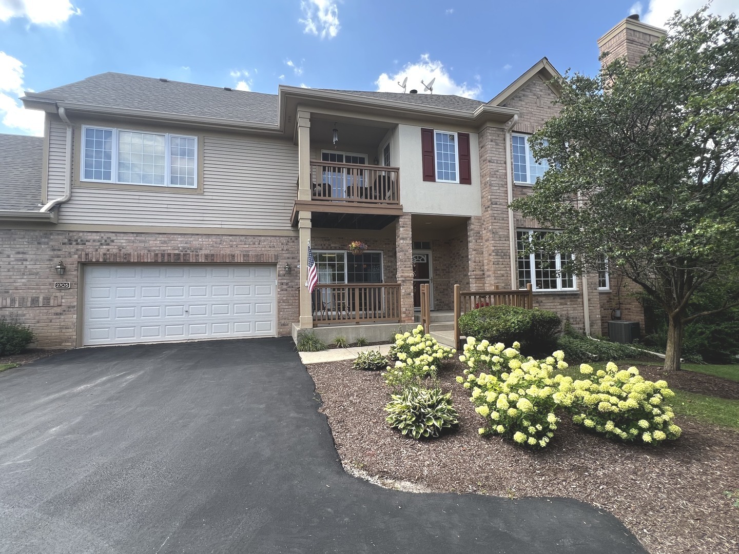 2705 Medinah Court