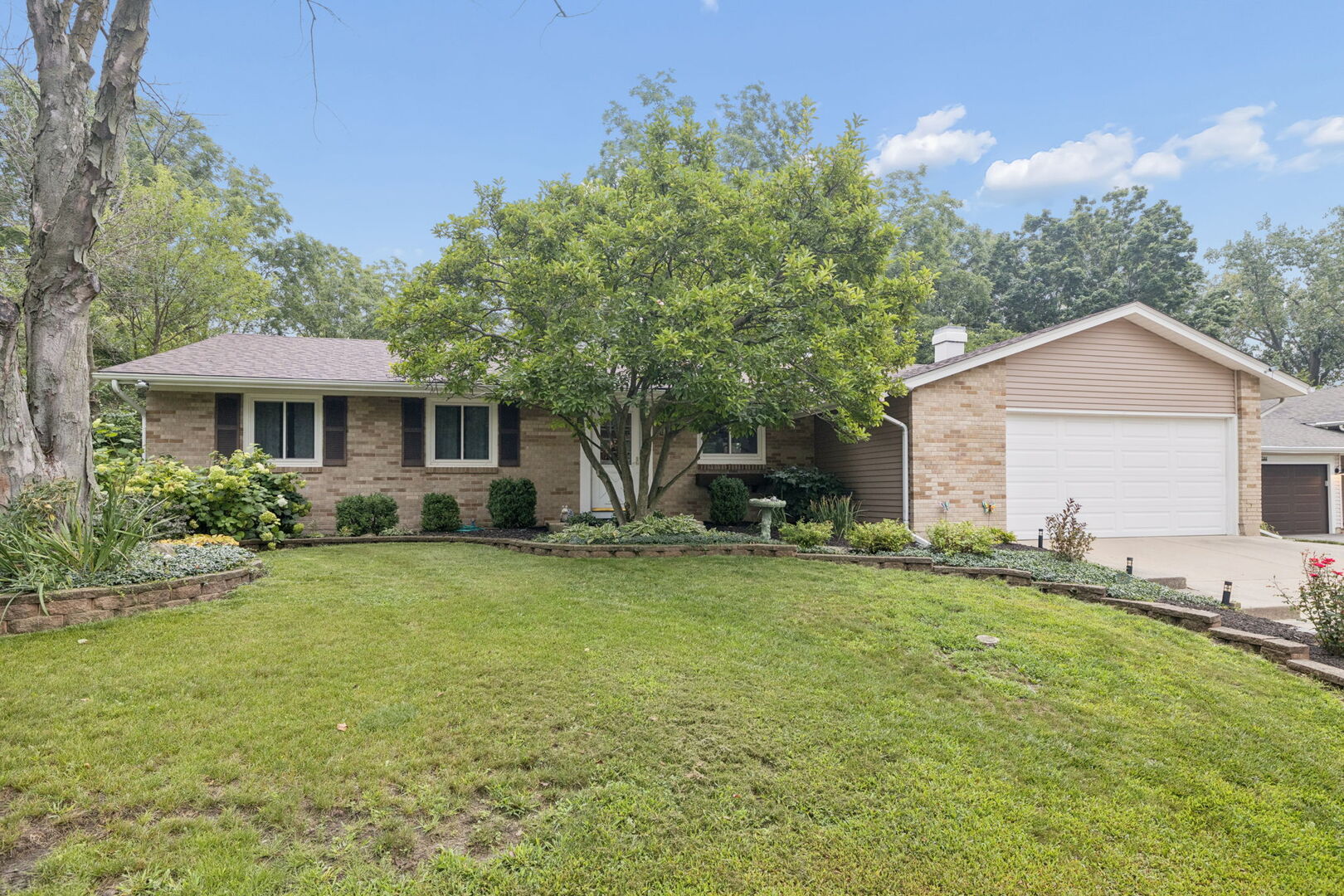 702 Pinecrest Road