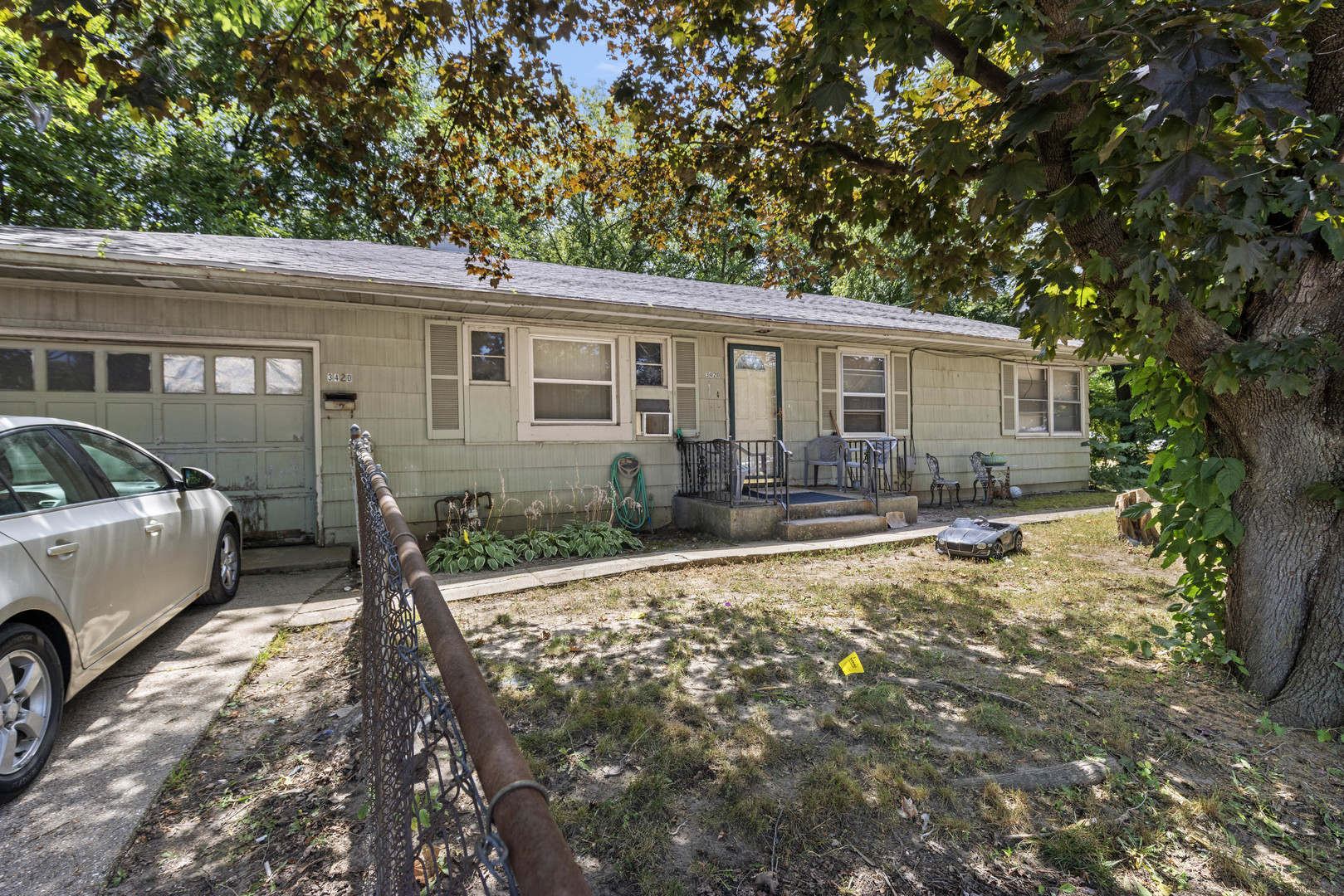 3420 Auburn Street